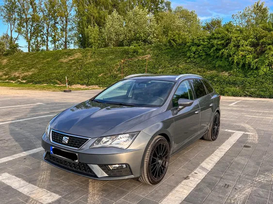 seat szadek Seat Leon cena 46900 przebieg: 199000, rok produkcji 2017 z Szadek